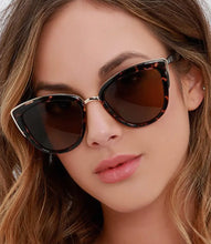 Load image into Gallery viewer, Cat Eye Fashion Glasses