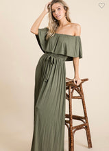 Load image into Gallery viewer, Off the Shoulder Maxi Dress (more colors)