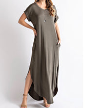 Load image into Gallery viewer, Cuffed Sleeve Maxi Dress