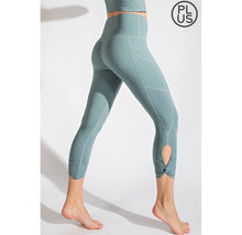 Load image into Gallery viewer, Buttery Soft Keyhole Capri Leggings