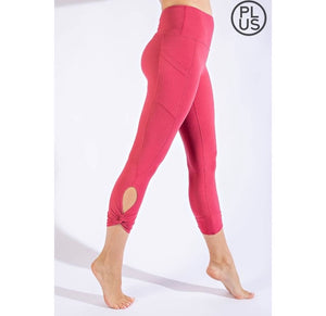 Buttery Soft Keyhole Capri Leggings