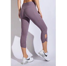 Load image into Gallery viewer, Buttery Soft Keyhole Capri Leggings